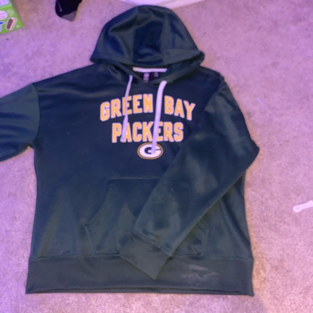 Real NFL merch, barely worn, good price!